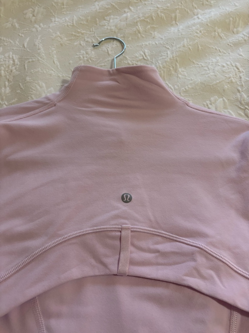 Lululemon athletica strawberry milkshake Define Jacket Nulu. BRAND NEW - Picture 3 of 7
